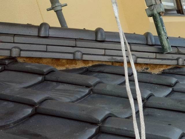 三木町の経年劣化した漆喰